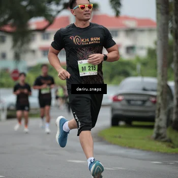 Runner Photo 8564671