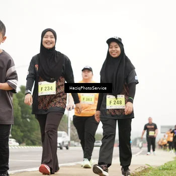 Runner Photo 8564673