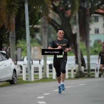 Runner Photo 8564674