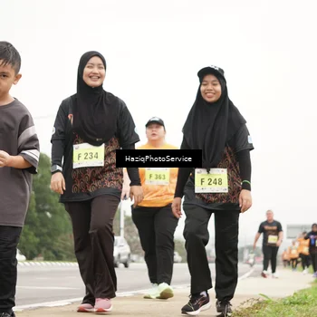 Runner Photo 8564684