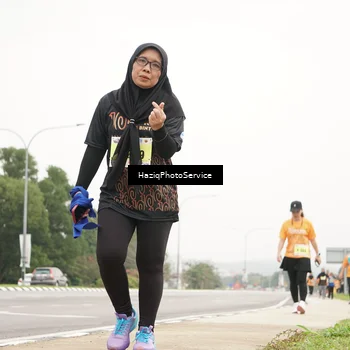 Runner Photo 8564687