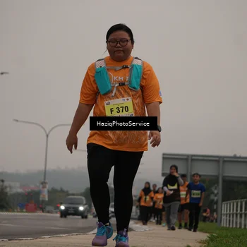 Runner Photo 8564699