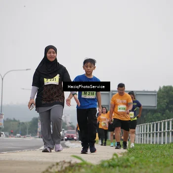 Runner Photo 8564713