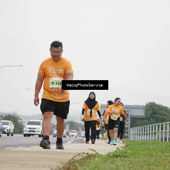 Runner Photo 8564715