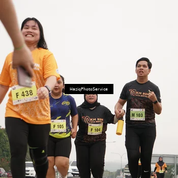 Runner Photo 8564732