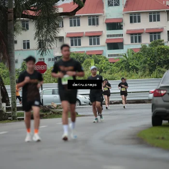 Runner Photo 8564739