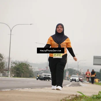 Runner Photo 8564775