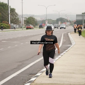 Runner Photo 8564800