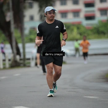 Runner Photo 8564820