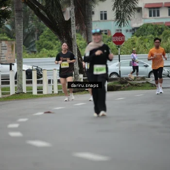 Runner Photo 8564834
