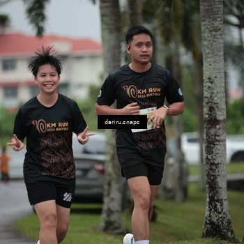 Runner Photo 8564842