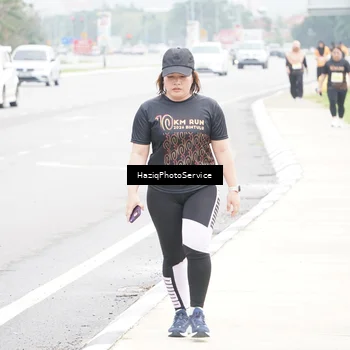 Runner Photo 8564847
