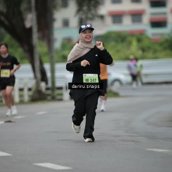 Runner Photo 8564870