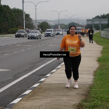 Runner Photo 8564880