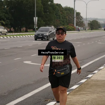 Runner Photo 8564884