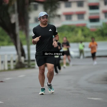 Runner Photo 8564891