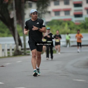 Runner Photo 8564897