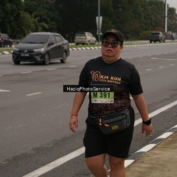 Runner Photo 8564902