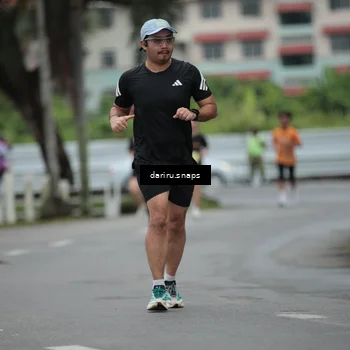 Runner Photo 8564904