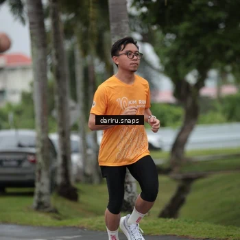 Runner Photo 8564977