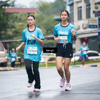 Runner Photo 8565097