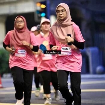 Runner Photo 8565101