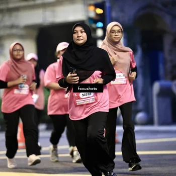 Runner Photo 8565109