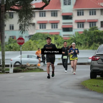 Runner Photo 8565127