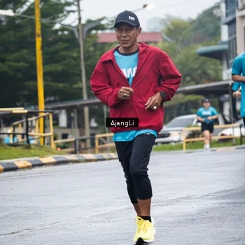 Runner Photo 8565156