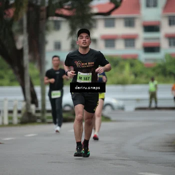 Runner Photo 8565257