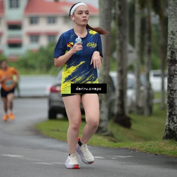 Runner Photo 8565272