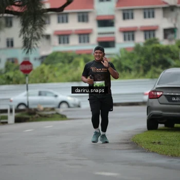 Runner Photo 8565286