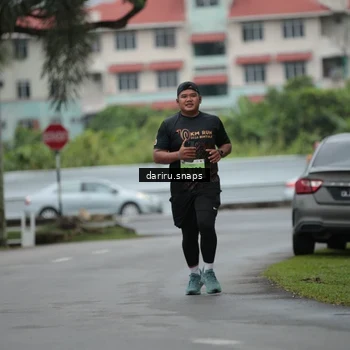 Runner Photo 8565290