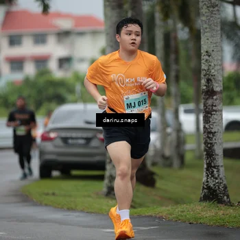 Runner Photo 8565297