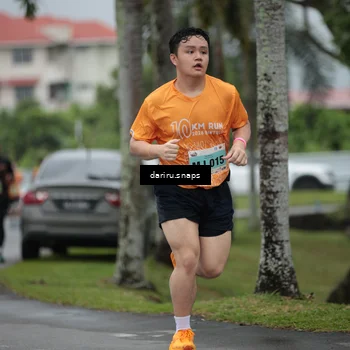 Runner Photo 8565313