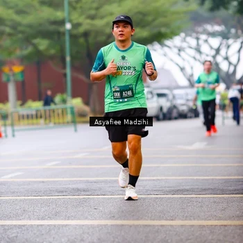 Runner Photo 8565327