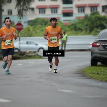 Runner Photo 8565332