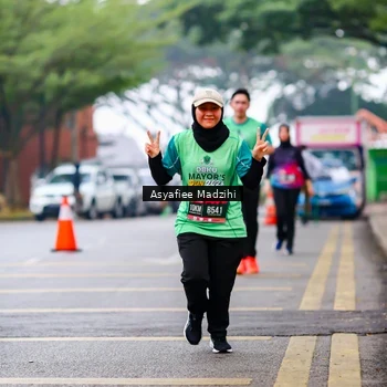 Runner Photo 8565335