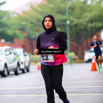 Runner Photo 8565345