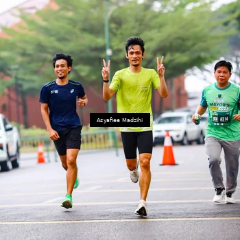 Runner Photo 8565356
