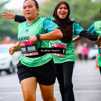 Runner Photo 8565371
