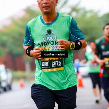 Runner Photo 8565396