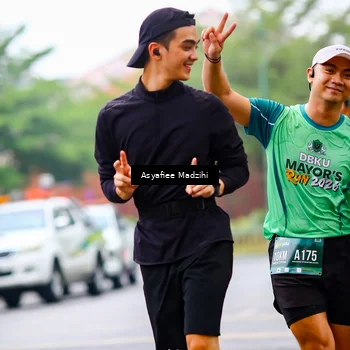 Runner Photo 8565397