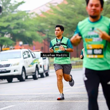 Runner Photo 8565416