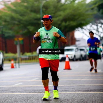 Runner Photo 8565451