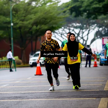Runner Photo 8565459