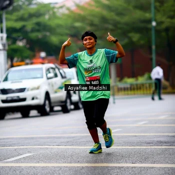 Runner Photo 8565472