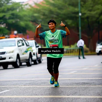 Runner Photo 8565475