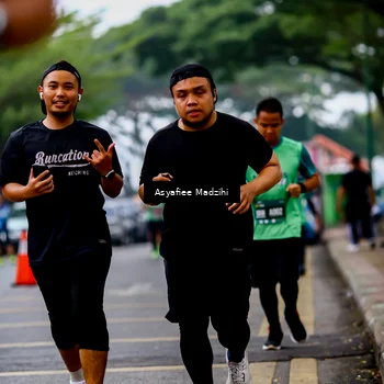 Runner Photo 8565518