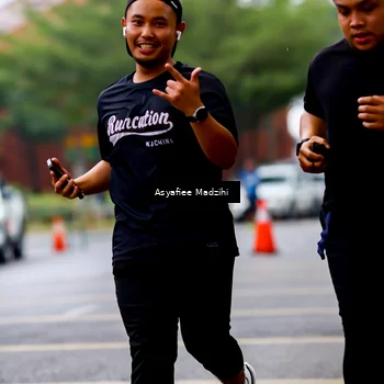 Runner Photo 8565521